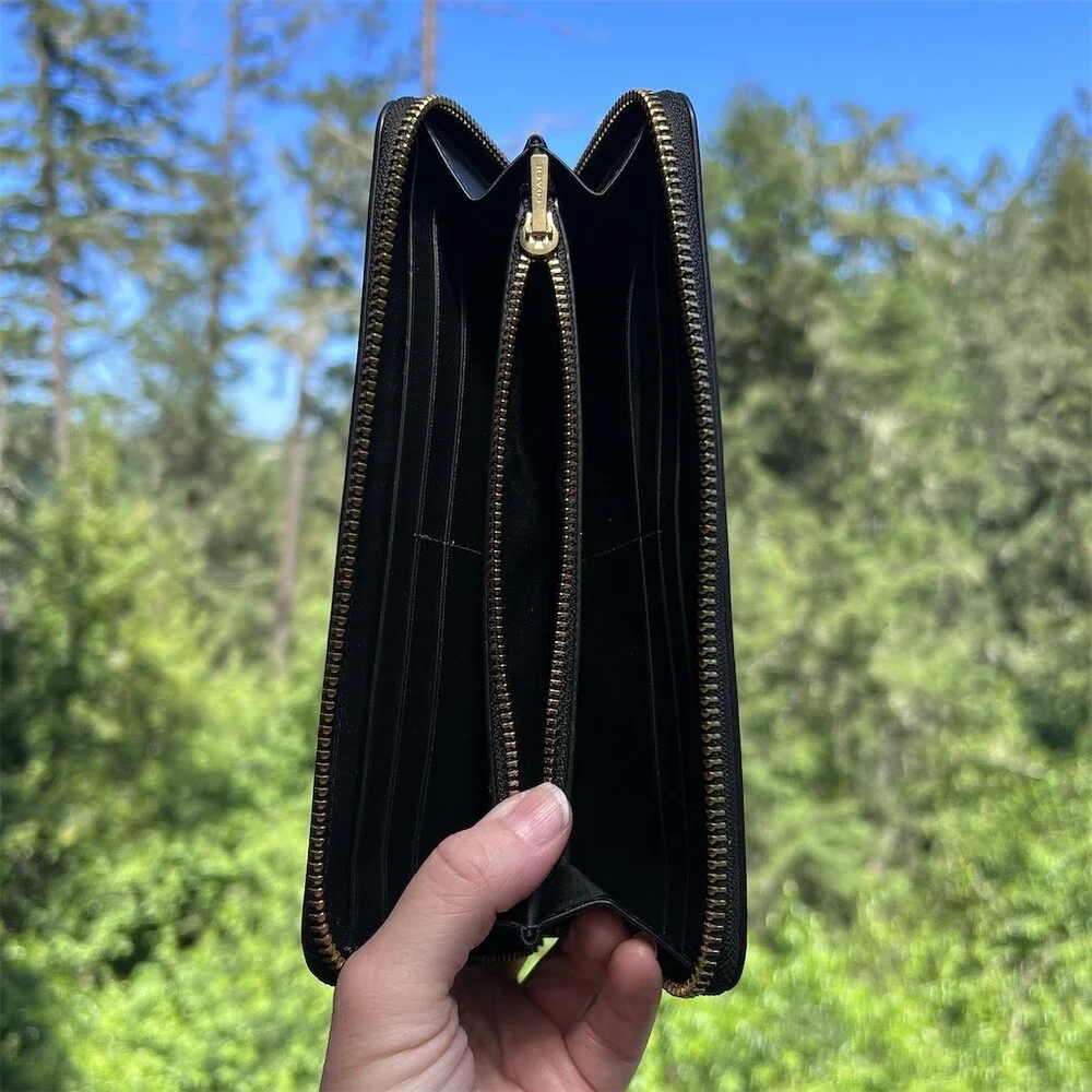 COACH Smooth BLACK Leather Wallet with Gold Hardware AUTHENTIC